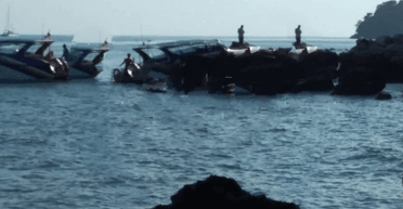 Погиб 5-летний ребенок: в Таиланде потерпел крушение катамаран с россиянами (фото)