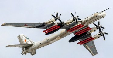 РФ во время обстрелов Украины использует меньше ракет, чем производит: аналитики назвали причины