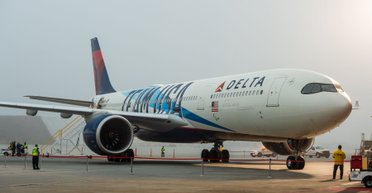 "Биологическая угроза" на борту: в США пилоты завернули рейс из-за пассажира с диареей