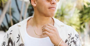 Позашлюбний син Шварценеггера показав ідеальну форму на новому відео до дня народження