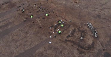 Старше Стоунхенджа: археологи нашли самое большое неолитическое сооружение в Шотландии (фото)