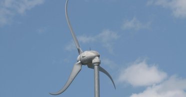 Незвичайний вітрогенератор Wind Skystream може покласти край сонячним панелям (відео)