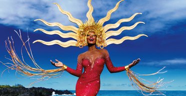 Гавайи, девушки, природа. Фоторепортаж: ученик Энди Уорхола представил календарь на 2020 год