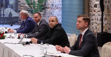 "Хто перший моргне": чому прогресу на переговорах у Стамбулі не буде до вересня-листопада