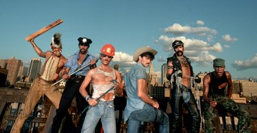 Village People заявили, что их хит YMCA, любимый Трампом, не является "гей-гимном"
