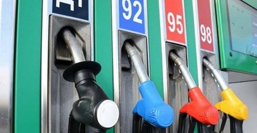 В Украине с 1 июля подорожает бензин: экономист сделал прогноз на 4 года (видео)