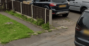 Сосед не понял намека, поэтому женщина решила "дорого" проучить наглеца (фото)