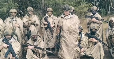 "По полю какое-то черное пятно себе ползет": в ВСУ рассказали, как уничтожают россиян в "плащах Гарри Поттера"