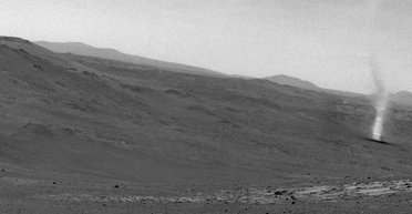 Марсохід NASA вперше записав звук електричних розрядів у пилових вихорах на Марсі (аудіо)
