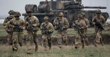 Лідери ЄС розробили "точні плани" з розгортання військ в Україні: ЗМІ дізнались, про що йдеться