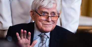 Вів телемости СРСР-США: помер американський телеведучий Філ Донаг'ю (фото)