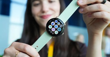 Лучшие смарт-часы Android 2026 года: какая модель порадовала во время тестов (фото)