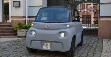 Тест-драйв электромобиля Citroen Ami: милый друг