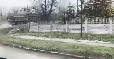 РосСМИ "слили" убежище подразделений 1 танковой армии ВС РФ: есть улица, дом и надпись (видео)