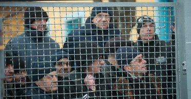 Тюрьма или книги. В Украине заключенных будут "лечить" Марком Твеном и Наполеоном Хиллом