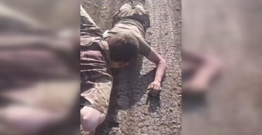 "Карусель": в ВС РФ показали, как наказывают солдат, которые отказываются идти в "мясные штурмы"