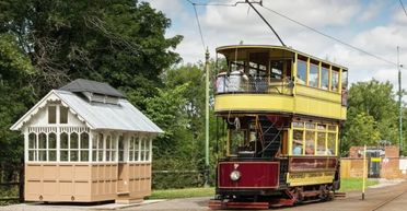 Богом забуте село досі "живе у 1920-х роках" й там ходять старі гроші (фото)