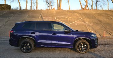 Тест-драйв нового кроссовера Volkswagen Tayron: Tiguan на максималках