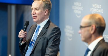 Связи с Эпштейном: гендиректор Всемирного экономического форума ушел в отставку