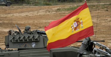 "Проблемная" страна: США хотят выкинуть Испанию из НАТО, — Reuters
