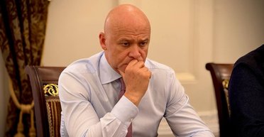 Без паспорта и без должности: кто возглавит Одессу после Труханова