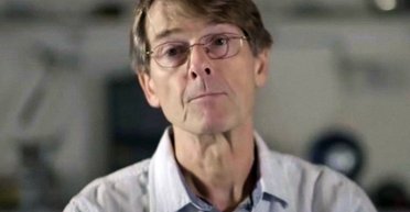 Свій серед чужих. Як колишній віцепрезидент Pfizer став героєм противників вакцинації