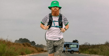 Боявся що з'їдять: британця, який намагається пробігти всю Африку, викрали "канібали" (фото)