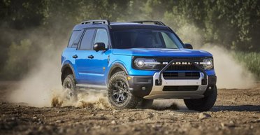 Внедорожный брат Kuga: Ford показал недорогой компактный кроссовер для бездорожья (видео)