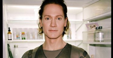 Ін'єкції "суперкрові": скандальний мільйонер стверджує, що його 71-річному батькові зараз 46 років