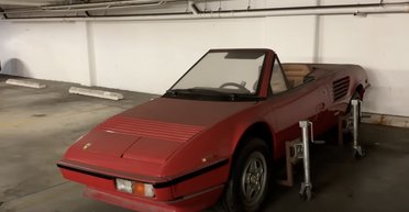 Необычная находка: в гараже обнаружили половину суперкара Ferrari (видео)