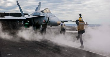 "Барбенгеймер" надихнув. Складено список найкращих і найгірших фільмів про війну