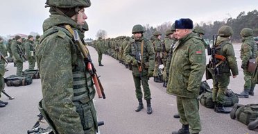 Беларусь построит военный полигон рядом с Украиной, — СМИ