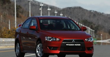 Легенда уходит: Mitsubishi Lancer сняли с производства (фото)