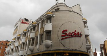 Как выглядит худший отель в Манчестере, который сравнивают с пансионом из фильма "Сияние"