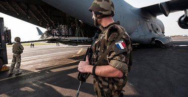 Больше, чем при высадке в Нормандии: реально ли привлечь в Украину 200 000 миротворцев, — FT