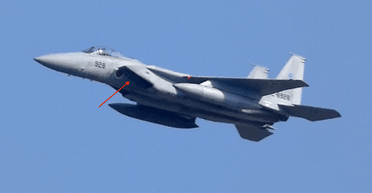 Сложная инженерия: как работают подвижные воздухозаборники на истребителе F-15 (видео)