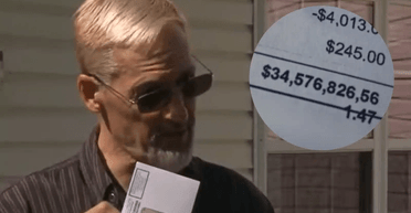 "Відвисла щелепа": чоловік отримав податковий рахунок на 34 млрд доларів (фото)