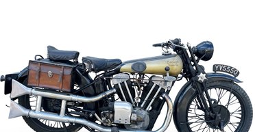 Старый 96-летний мотоцикл выставили на аукцион по цене нового Bentley Bentayga (фото)