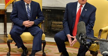 "Сделал несколько хороших вещей": Трамп неоднократно хвалил Гитлера, — NYT