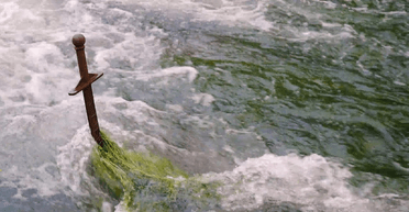 У Великій Британії почалися пошуки легендарного меча Екскалібур (фото)