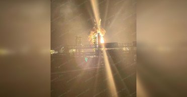 ТОП-5 среди заводов в России: "Мадяр" рассказал детали удара дронами по Киришскому НПЗ (видео)
