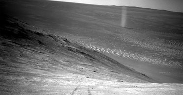 Ученые нашли способ, как спасать будущих астронавтов от пылевых бурь на Марсе