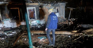 Вночі ЗС РФ вдарили авіабомбами по Харкову: постраждали 11 людей у двох районах (фото)