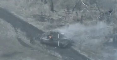 Забрасывали только FPV-дронами: украинские бойцы отбили накат танков РФ под Времевкой (видео)