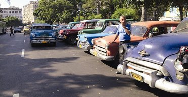 Эль коленвал. Как кубинцам удается оставаться счастливыми