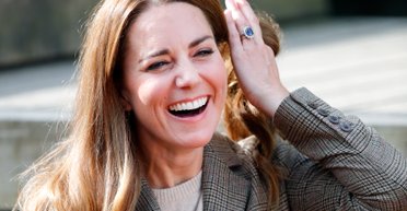 Стало відомо, що Кейт Міддлтон подарувала братові до народження первістка