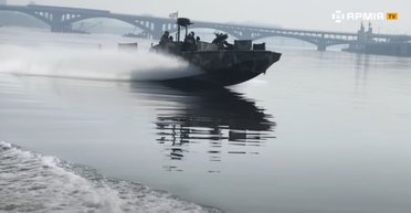 60 патронів на один дрон: як річкові катери ЗСУ беруть участь у перехопленні "Шахедів" (відео)