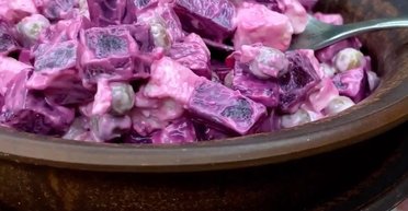 Салат із буряка: рецепт дуже корисної страви напередодні зими