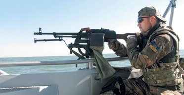 В Мариуполе охраняют границу, которой нет