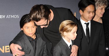 Бред Пітт сильно сумує за дітьми перед новорічними святами, — ЗМІ